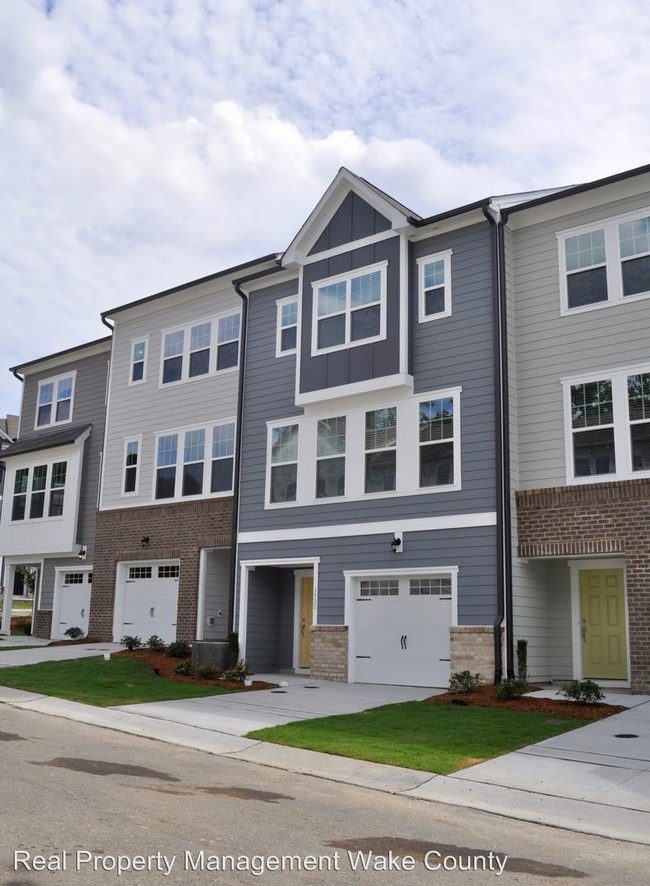 Building Photo - 2 br, 2.5 bath House - 1425 Salem Creek Drive