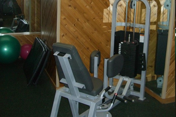 Fitness Center - Eagle Court