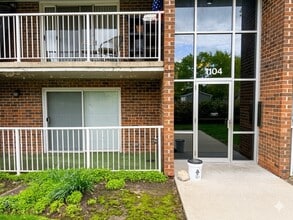 Building Photo - 1104 Mercury Dr