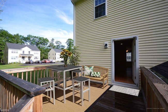 Building Photo - 3 br, 1 bath  - 855 Temple St # A101