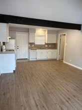 Building Photo - 1306 Westcott Dr