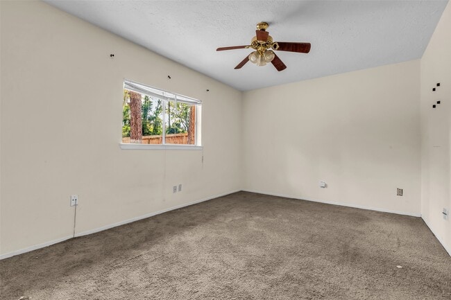 Foto del edificio - 4830 Hickorygate Dr