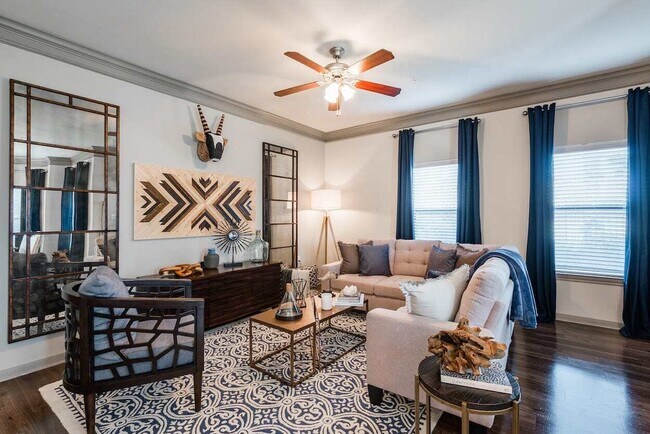 Building Photo - Live the Lifestyle You Deserve!