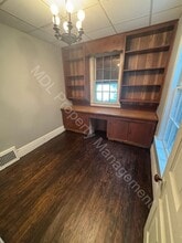 Building Photo - 402 S Harrison St
