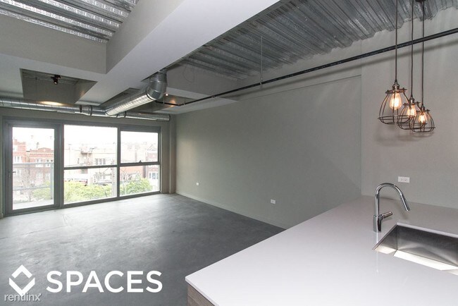 Building Photo - 1241 N Milwaukee Ave