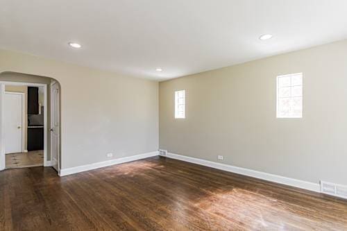 Building Photo - 6043 W Bryn Mawr Ave