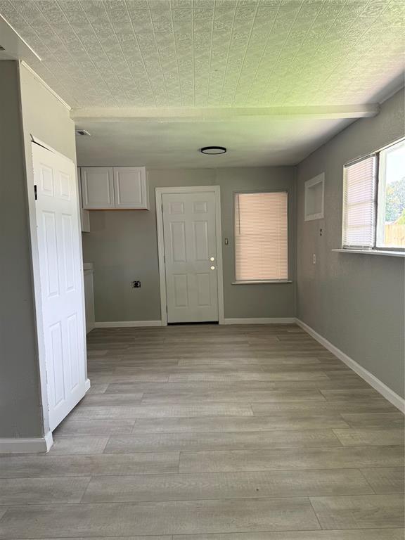 Building Photo - 2402 Rosemead Dr