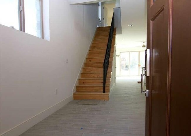 Building Photo - 101 Conservation Dr