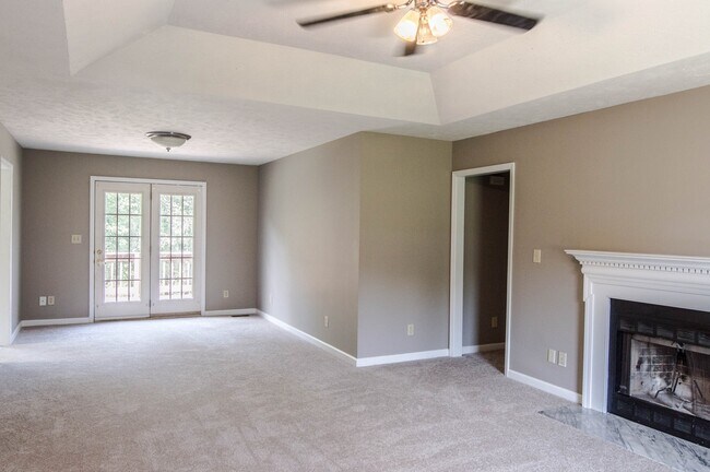 Foto del edificio - Ranch Home on Creek Lot!