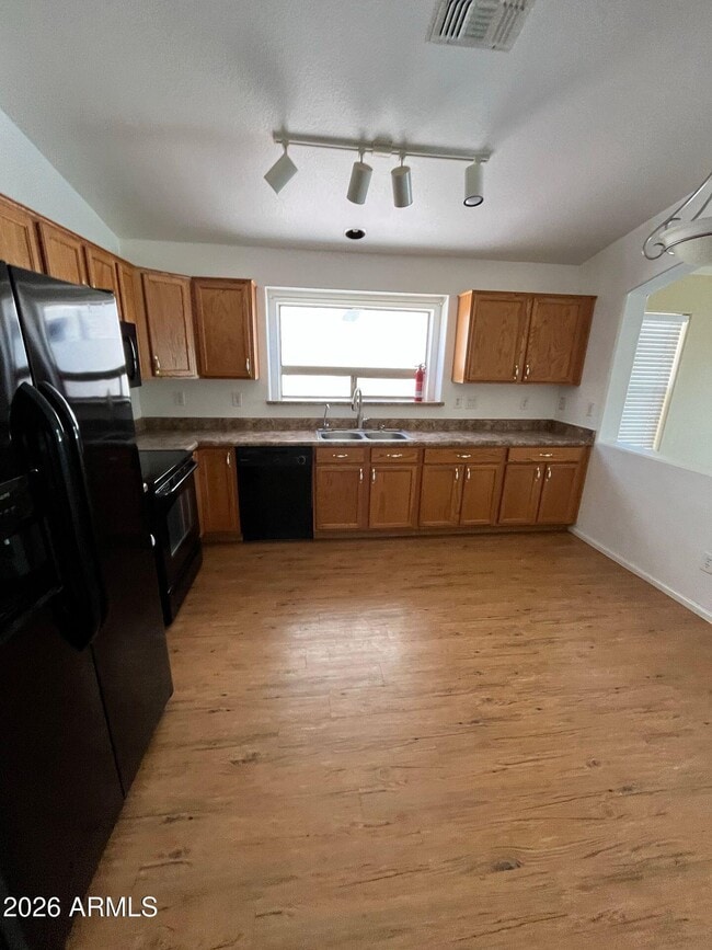 Building Photo - 29429 N Blackfoot Daisy Dr