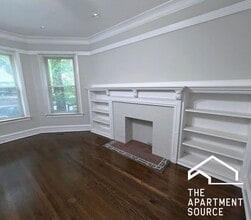 Building Photo - 810 W Cuyler Ave