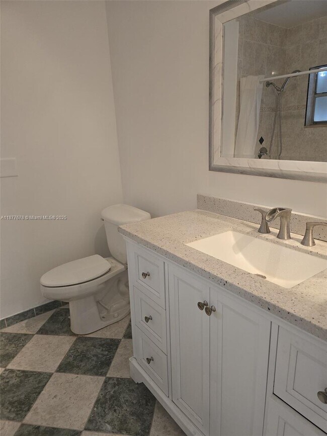 Foto del edificio - 9165 SW 18th St
