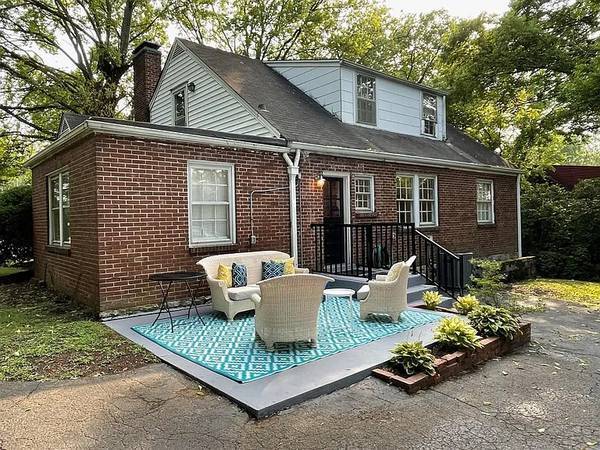 Photo - 1900 Lombardy Ave House