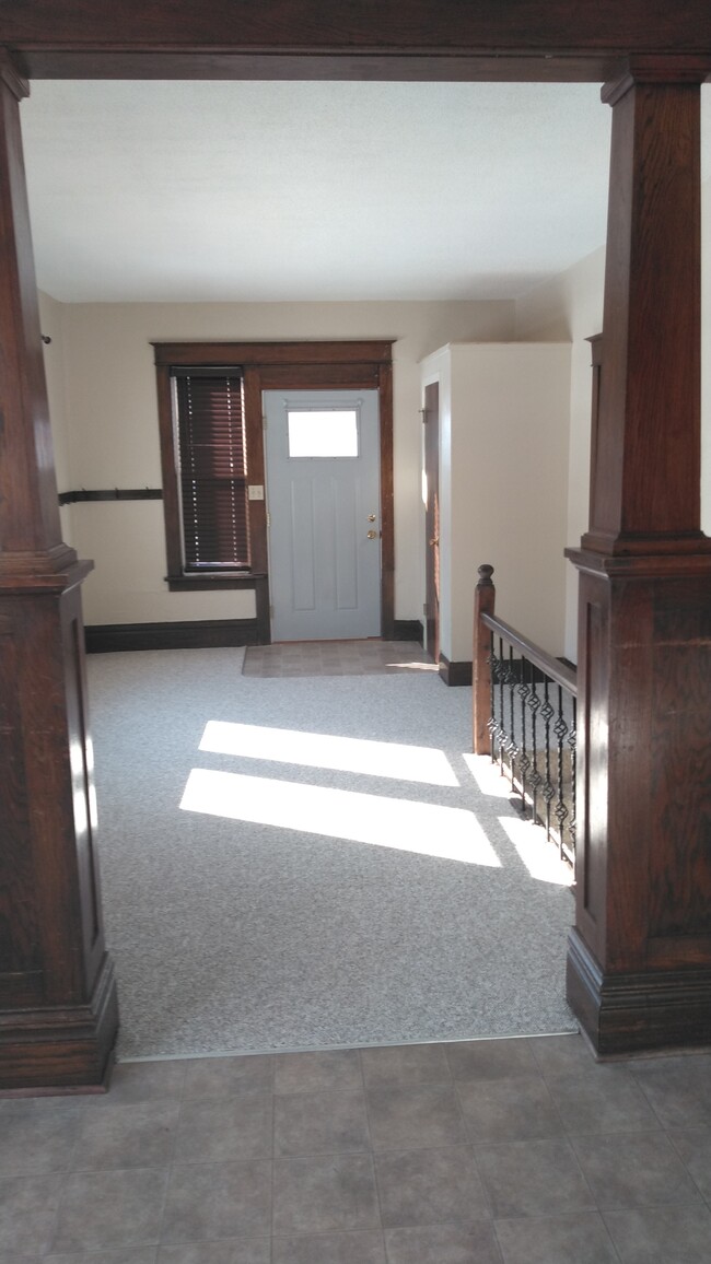 Looking toward front door - 112 18th St S