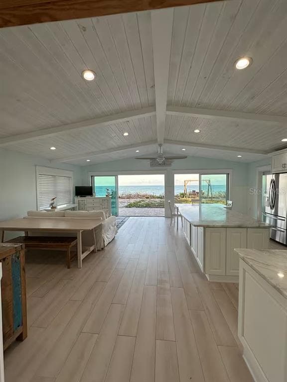 Building Photo - 5 Park Ave