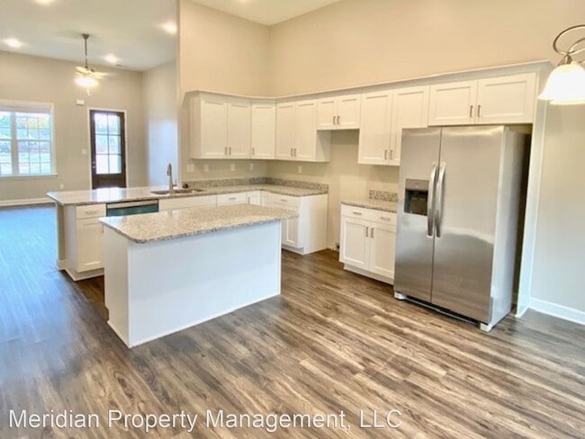 Building Photo - 5 br, 3 bath House - 5662 Tucker Landing