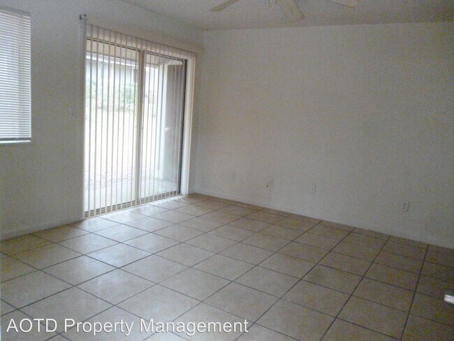 Foto del edificio - 1380 Ocala Rd