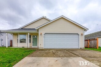 Building Photo - 5107 NE 129th Ave