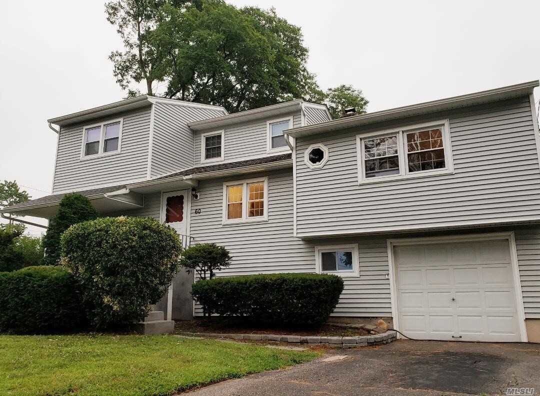 60 S Merrick Rd, Massapequa, NY 11758 House Rental in Massapequa, NY
