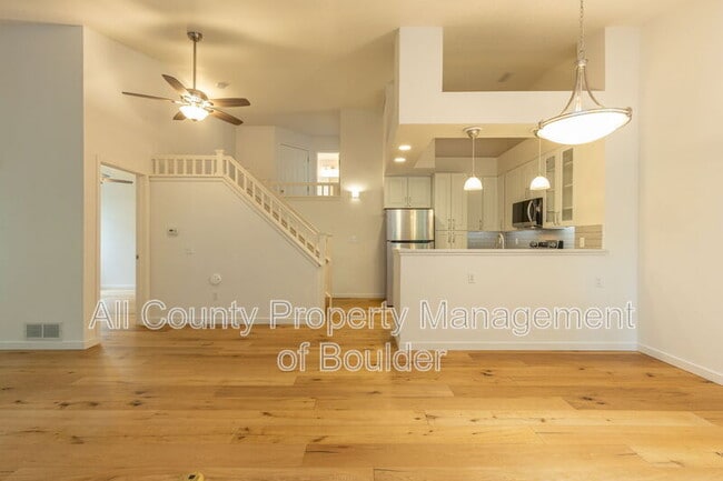 Building Photo - 2089 N Fork Dr