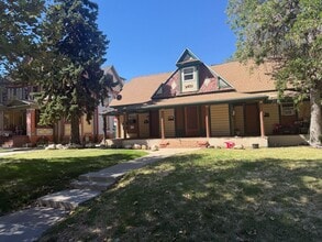 Building Photo - 2671 Jefferson Ave