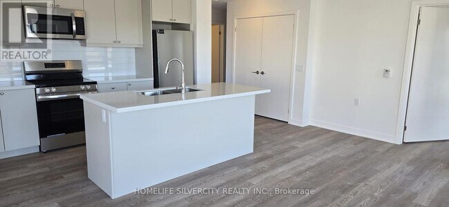Building Photo - 55 Clarington Blvd