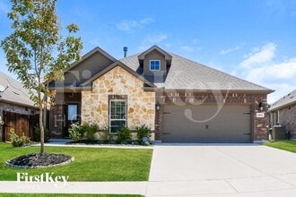 Building Photo - 2504 Cerro Ranch Rd