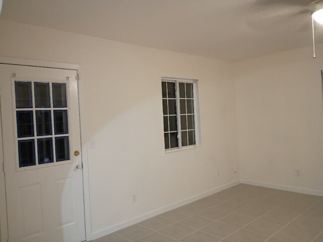 Building Photo - 5605 Layton Dr
