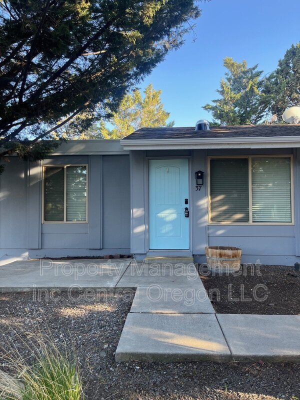 Foto principal - 1700 NE Wells Acres Rd