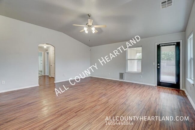 Foto del edificio - 2008 SE 7th Ct