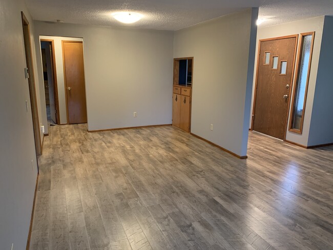Dining Room - 420 Division St SW