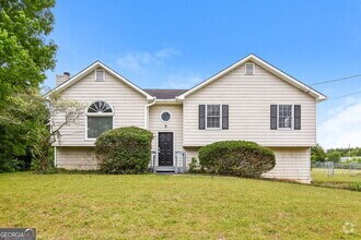 Building Photo - 28 Sweetwater Dr