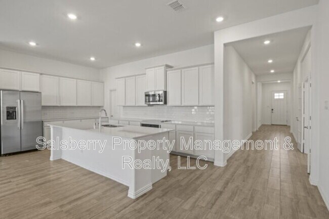 Foto del edificio - 224 Cherryvale Ln