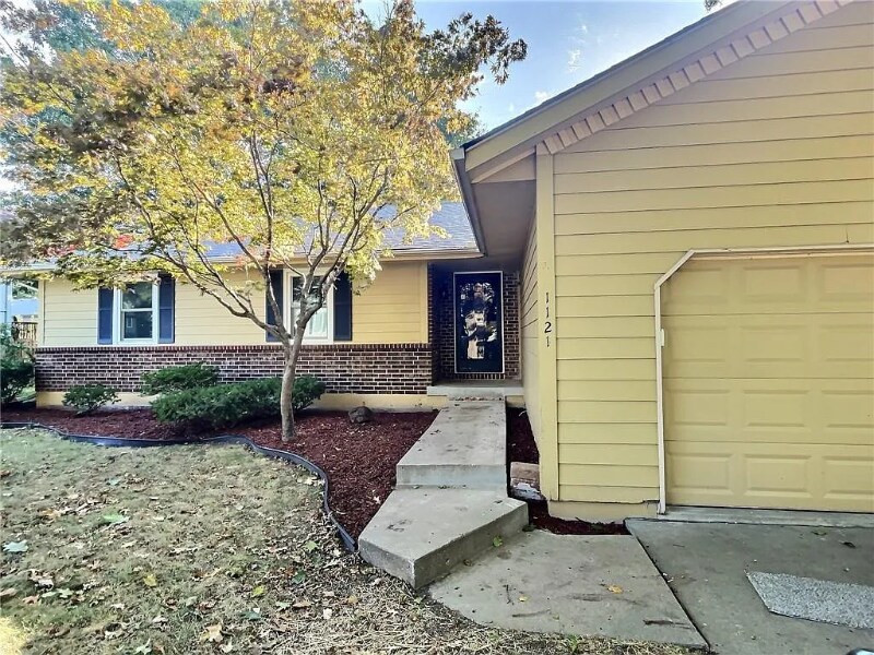 Foto principal - 1121 NE Ridgeview Dr