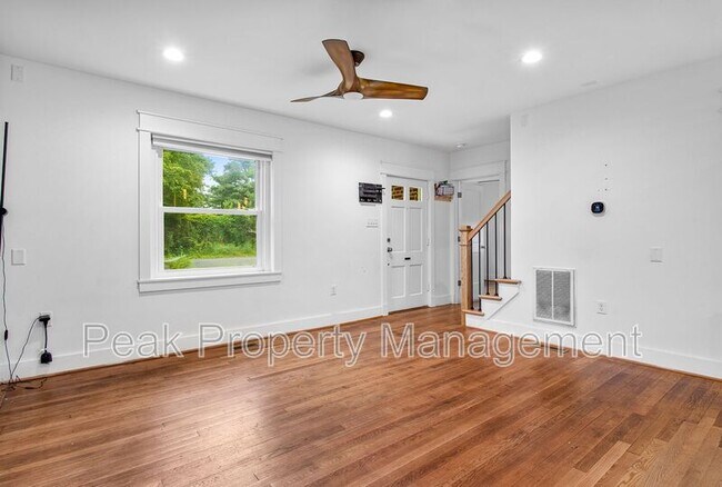 Foto del edificio - 3511 Idlewood Ave