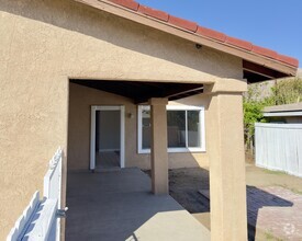 Building Photo - 52121 Avenida Velasco
