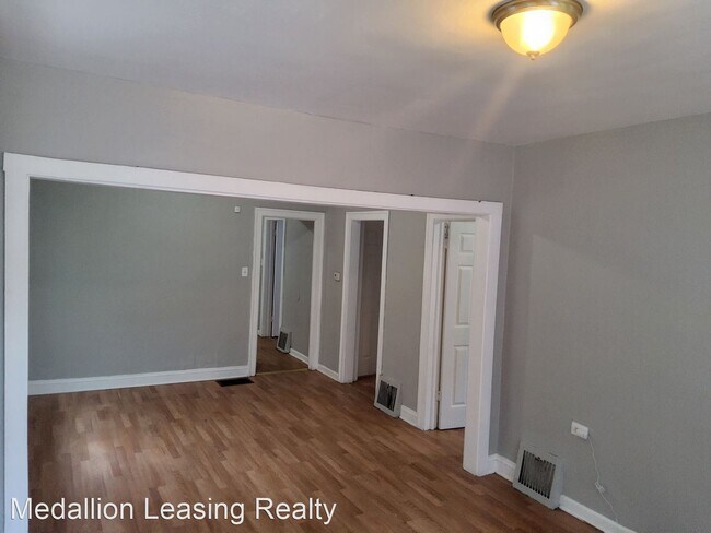 Foto del edificio - 4 br, 2 bath House - 8940 S May St