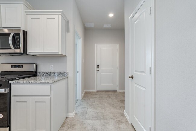 Foto del edificio - 5812 Harvey Gap Ln