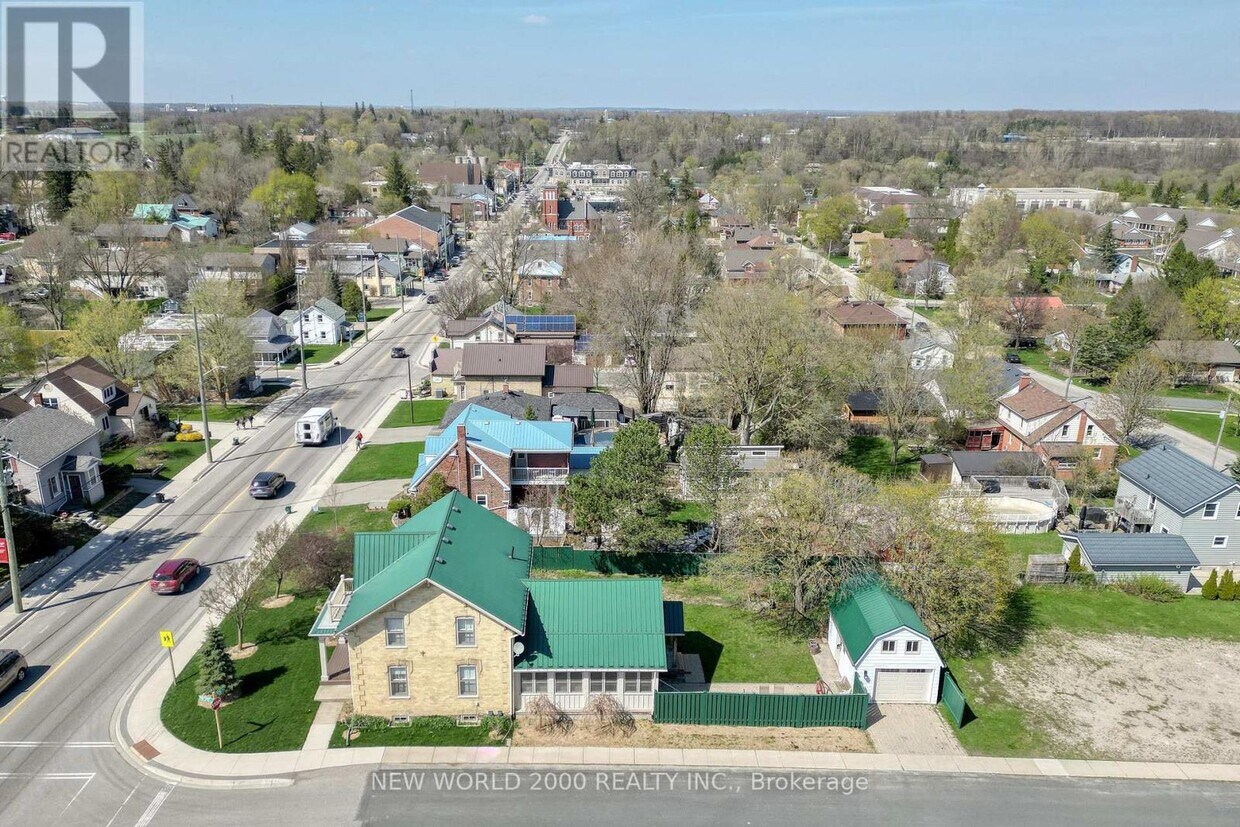 Primary Photo - 1324 King St N