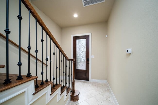 Building Photo - 1109 Sherwood Trail