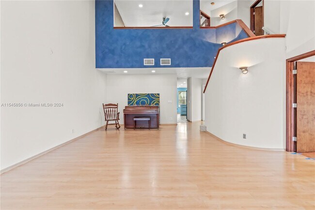 Foto del edificio - 20921 Boca Ridge Dr S