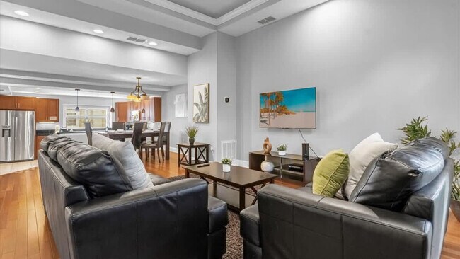 Foto del edificio - 14545 Damai Ln