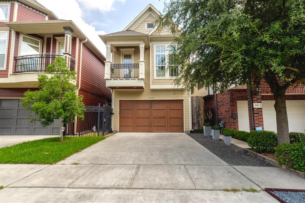 Foto principal - 833 W 17th St