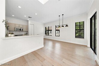 Building Photo - 1248 Carpazi Ct