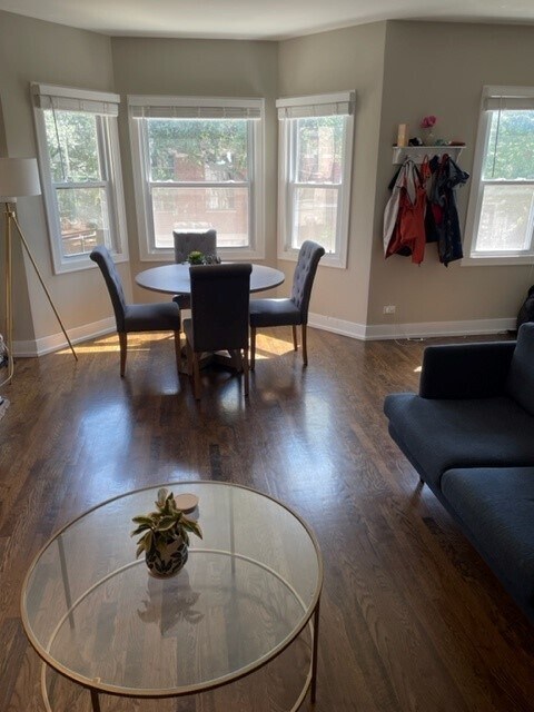 Building Photo - 1212 W Henderson St