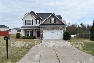 Building Photo - 38 Hanson Ct