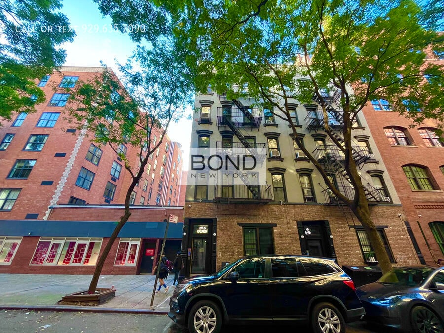 Photo - 307 Mott Street-3D