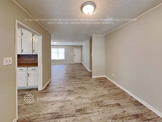 Building Photo - 175 Sagebrush Rd