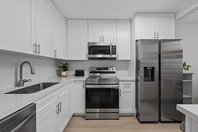 Foto del edificio - 9273 SW 8th St