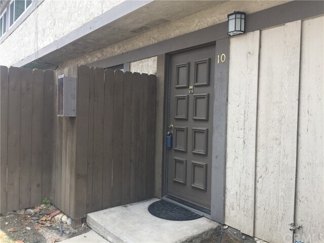 Primary Photo - 1150 S Meadow Ln